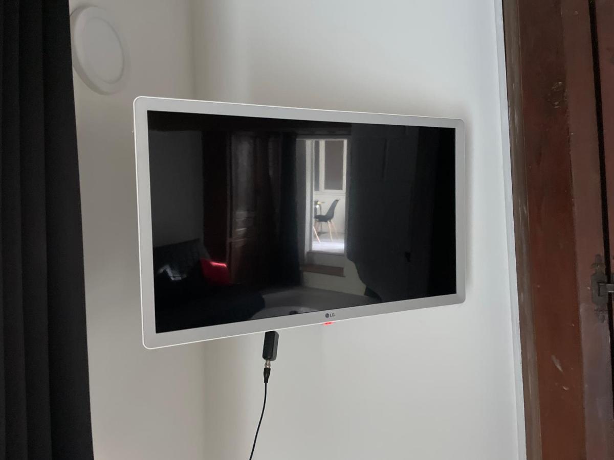 Le Studio Aristide Apartment Pont-Audemer Bagian luar foto